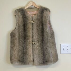 Vintage 1970s Country Pacer Faux Fur Vest Tan Satin Lined Boho Western Style